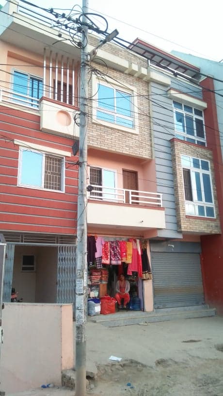 Shutter For Rent at Balkot